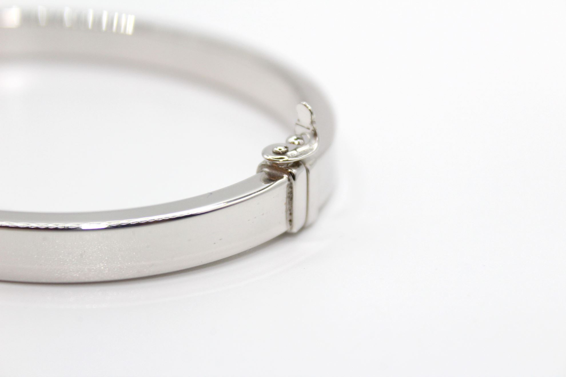 Immagine di Bracciale Rigido in Argento da Uomo e Donna