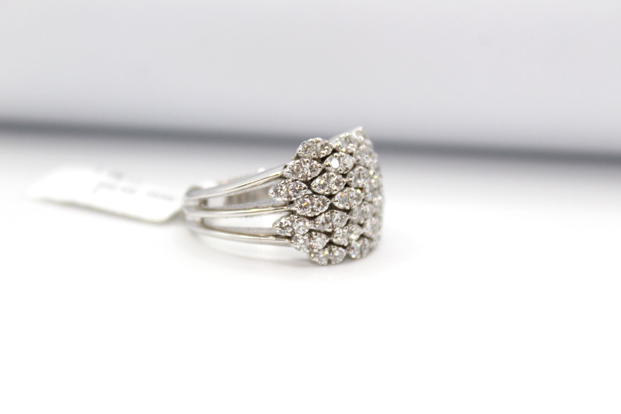 Immagine di Anello Fantasia da Donna in Oro Bianco e Diamanti