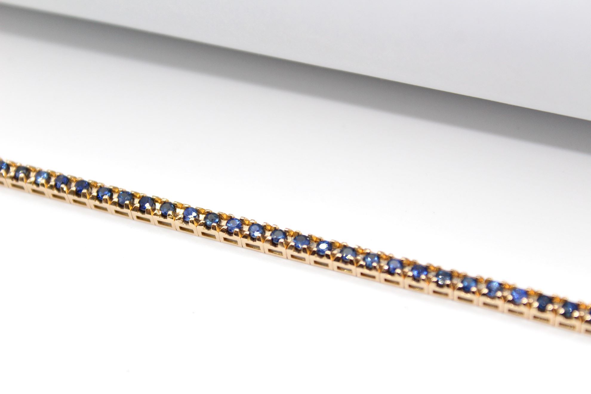 Immagine di Bracciale Tennis in Oro Rosa e Zaffiri